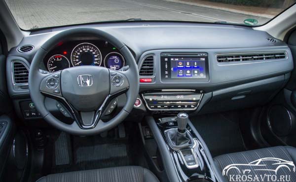 Внутреннее убранство Honda HR-V