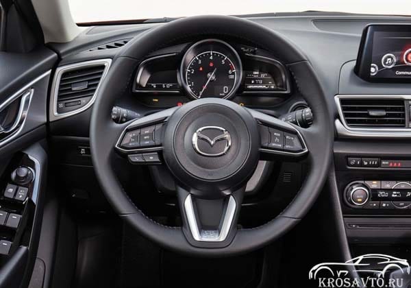Внутреннее убранство Mazda 3